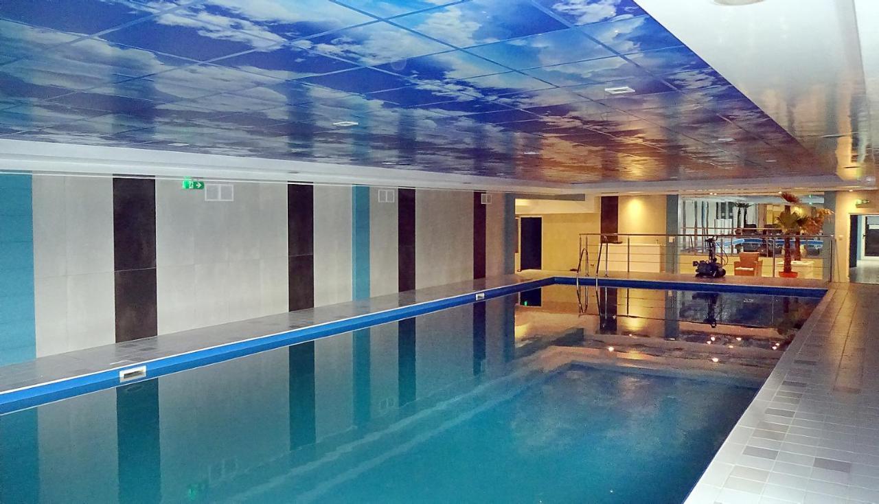 Hotel Mikorzyn Slesin  Ngoại thất bức ảnh